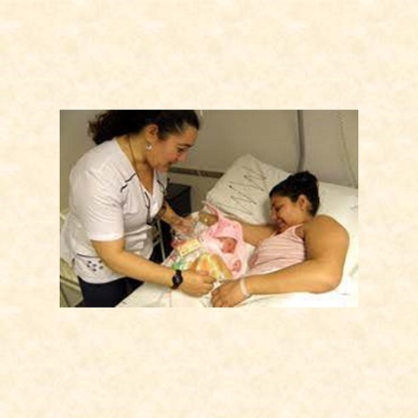  Promover la cercanía entre la madre y el recién nacido, fortaleciendo así los vínculos afectivos. 